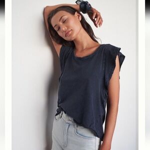 Daily Practice by Anthropologie Flutter-Sleeve Tee Navy Wash 100% Cotton Top S